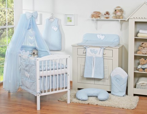 Duża moskitiera do łóżeczka dziecięcego z szyfonu z wiszącymi serduszkami i kokardką - niebieska