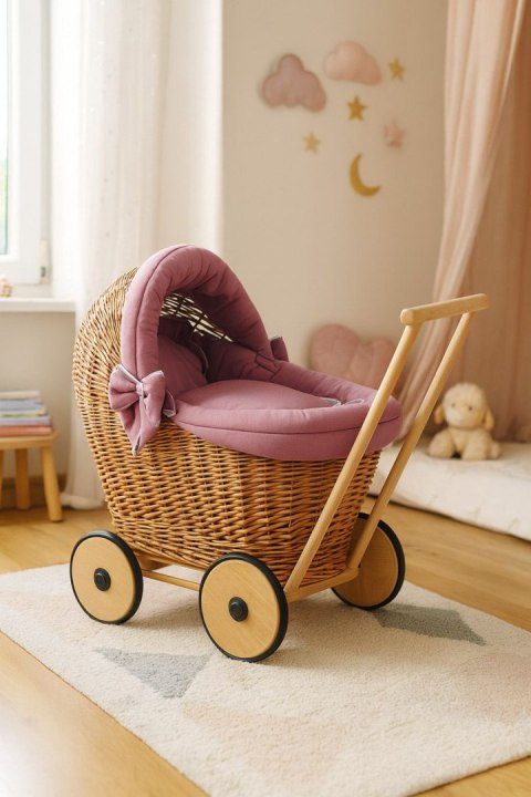 Wiklinowy wózek dla lalek pchacz z pościelką róż retro i miękką wyściółką STELLA - naturalny