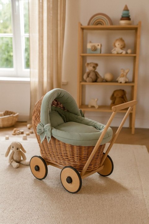 Wiklinowy wózek dla lalek pchacz z szałwiową pościelką i miękką wyściółką STELLA - naturalny