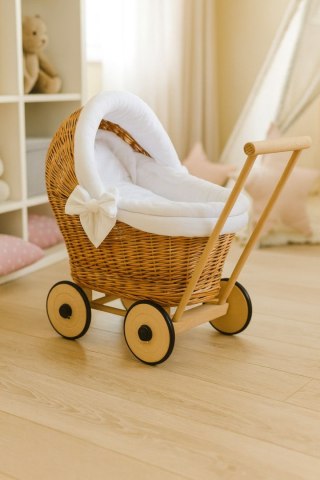 Wiklinowy wózek dla lalek pchacz z białą pościelką i miękką wyściółką STELLA - naturalny